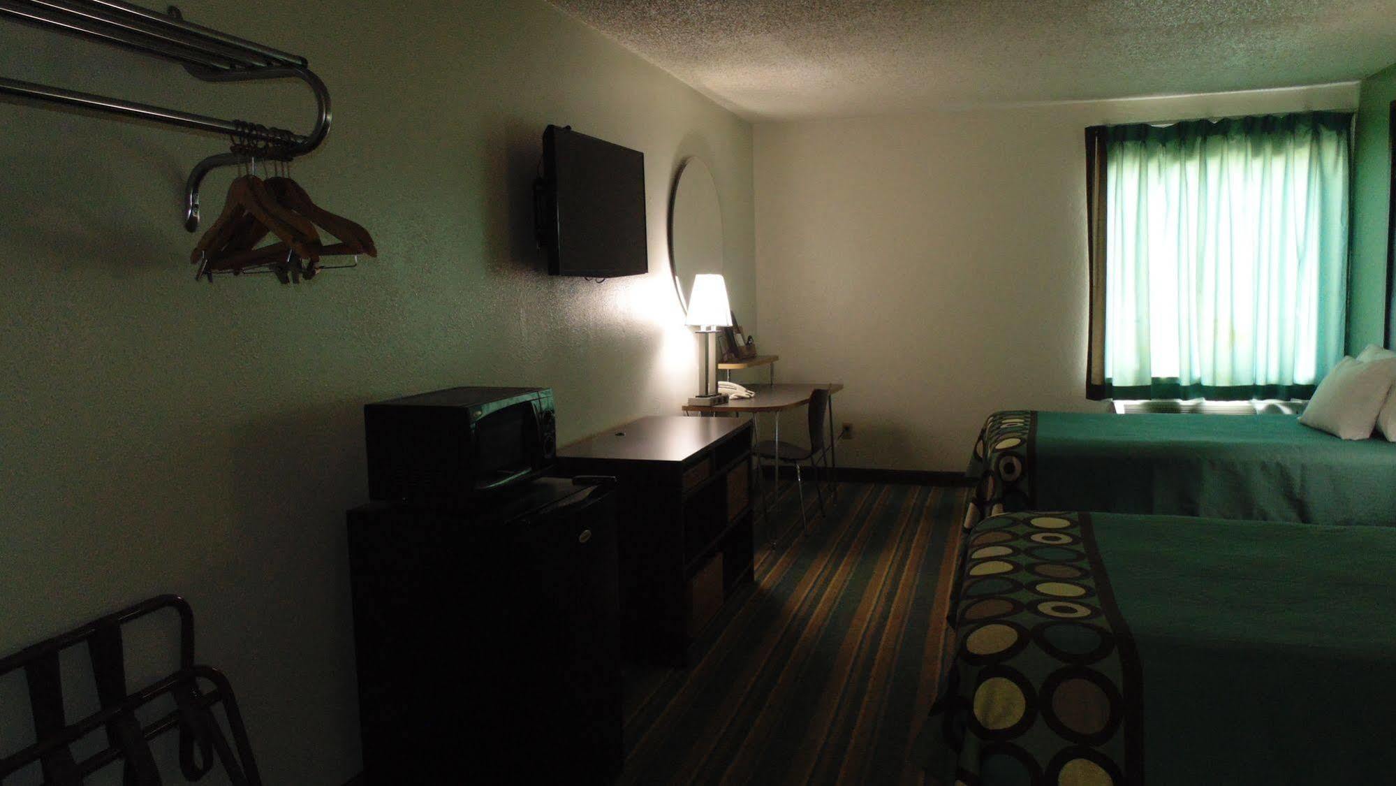 Мотель Super 8 By Wyndham Sapulpa/Tulsa Area Glenpool Экстерьер фото